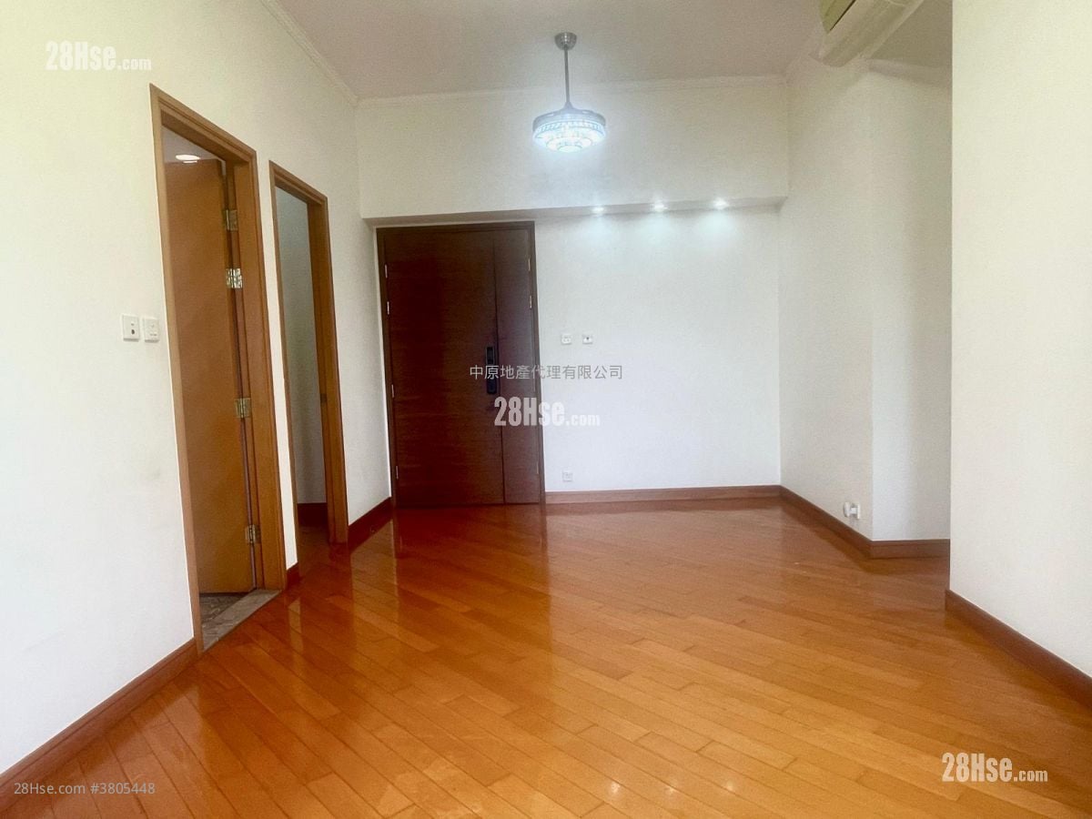 御凯 售盘 4 房 , 2 浴室 728 平方尺