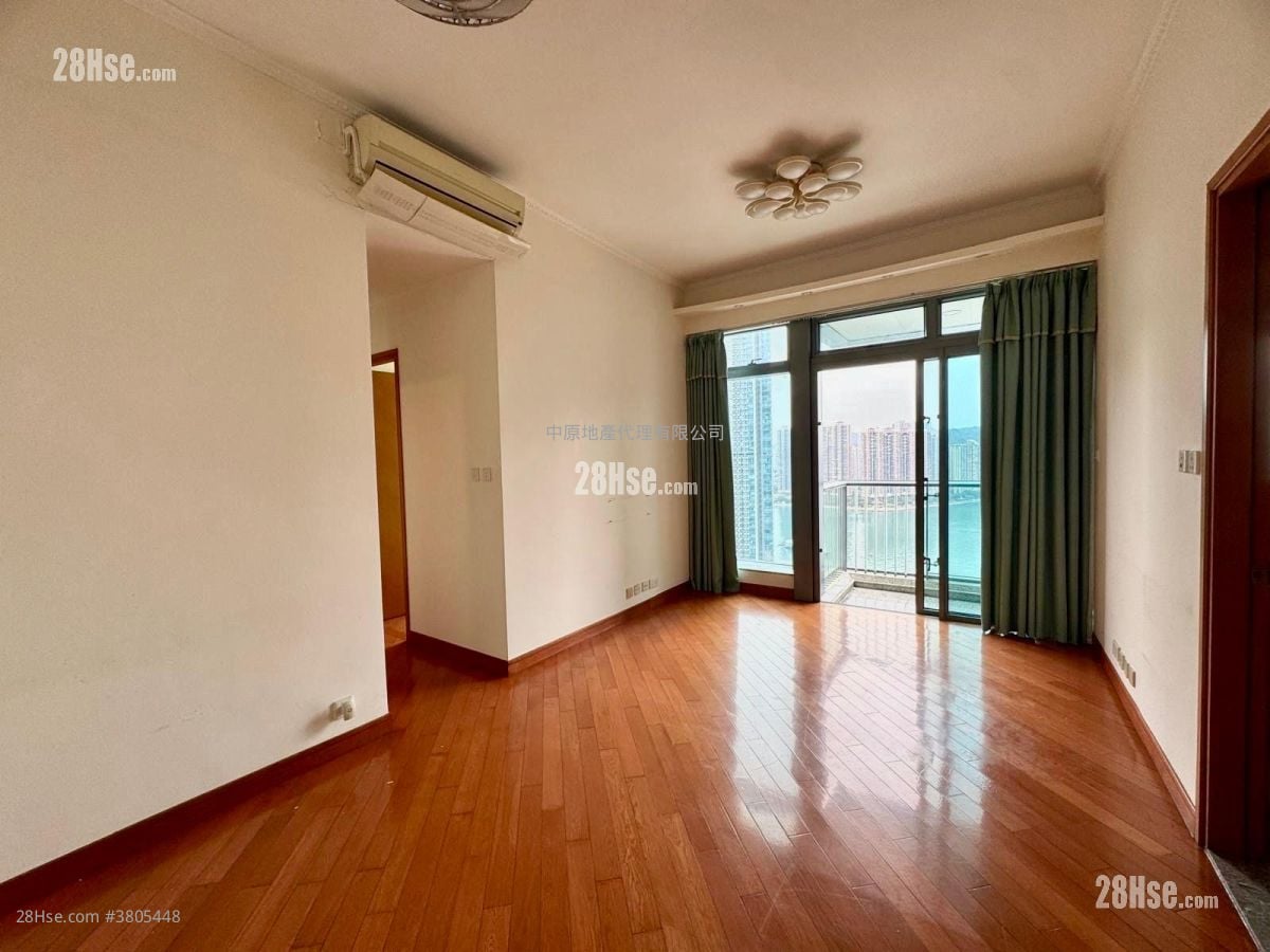 御凯 售盘 4 房 , 2 浴室 728 平方尺