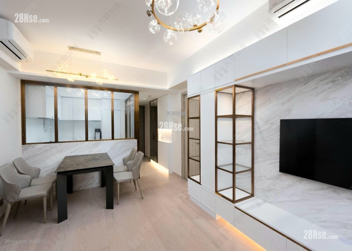 Sea To Sky Sell 2 Bedrooms , 1 Bathroom 473 ft²