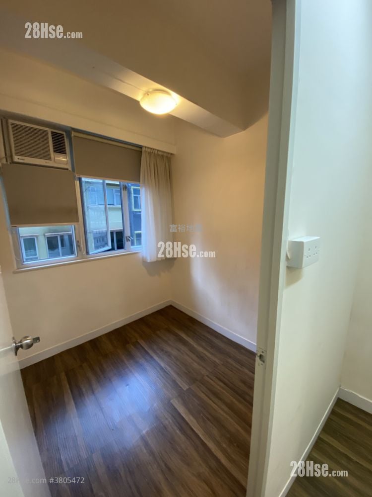 唐楼 租盘 2 房 , 1 浴室 329 平方尺