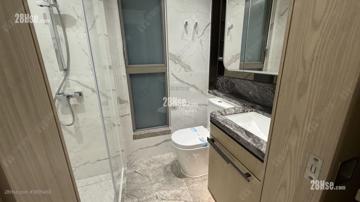 Villa Garda Ii Rental 1 Bedroom , 1 Bathroom 340 ft²