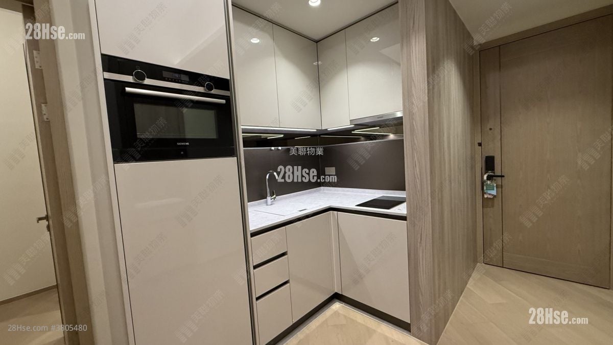 Villa Garda Ii Rental 1 Bedroom , 1 Bathroom 340 ft²