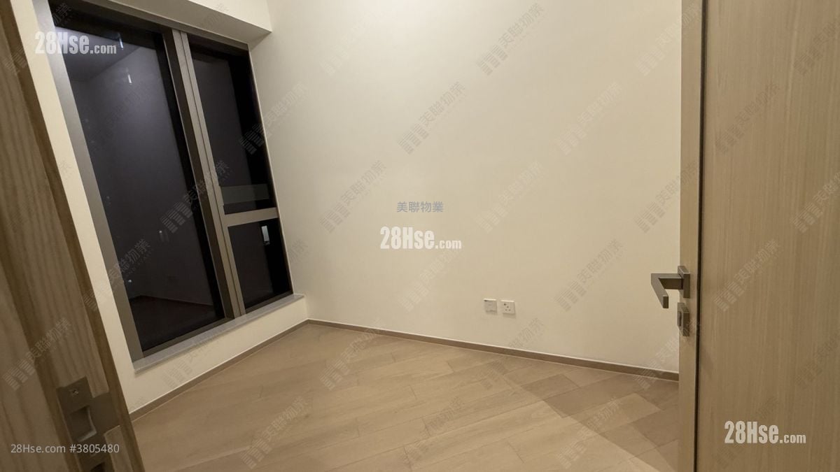 Villa Garda Ii Rental 1 Bedroom , 1 Bathroom 340 ft²