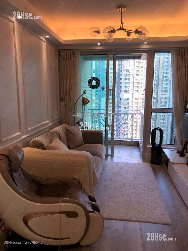 The Capitol Sell 2 Bedrooms , 1 Bathroom 519 ft²