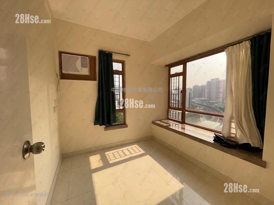 Sunshine City Sell 2 Bedrooms 414 ft²