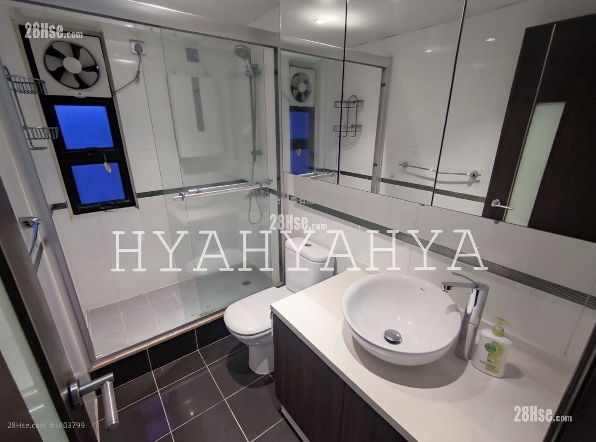 Tycoon Court Rental 2 Bedrooms , 2 Bathrooms 839 ft²