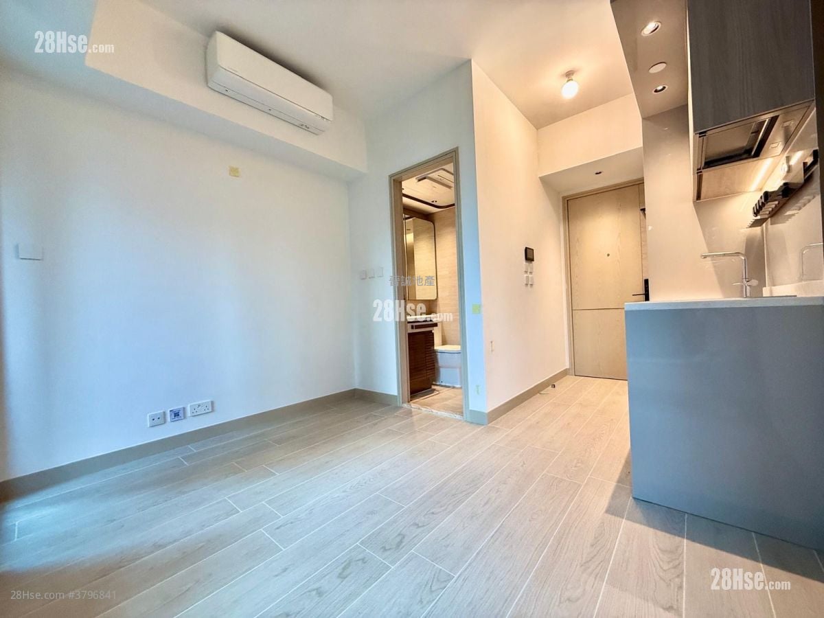 Gold Coast Bay Sell Studio , 1 Bathroom 208 ft²