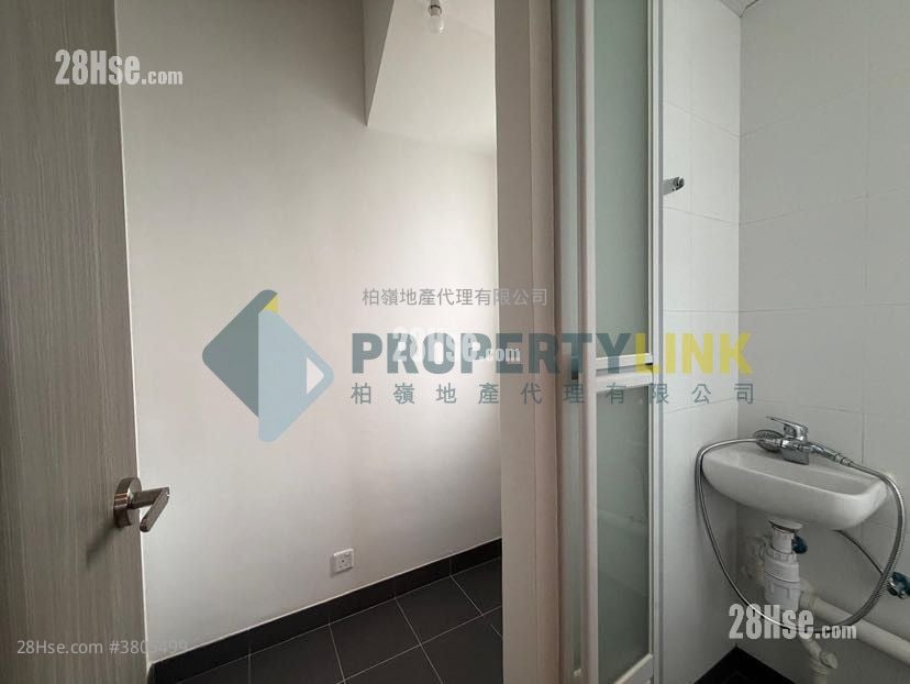 寓成峰 租盘 3 房 , 2 浴室 1,033 平方尺