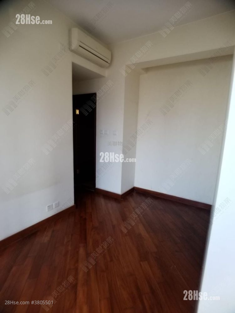 The Palazzo Sell 3 Bedrooms , 2 Bathrooms 696 ft²