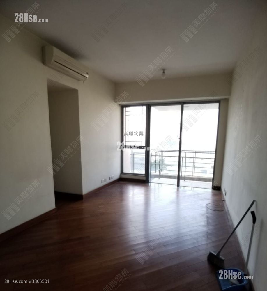 The Palazzo Sell 3 Bedrooms , 2 Bathrooms 696 ft²