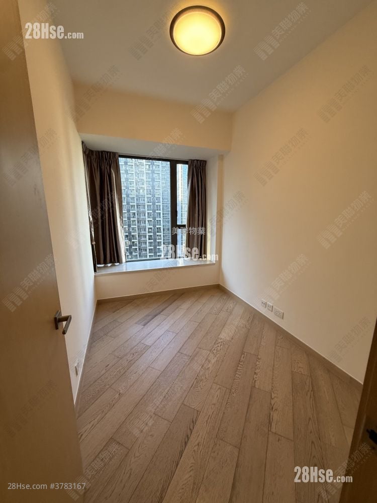 The Visionary Rental 3 Bedrooms , 3 Bathrooms 1,034 ft²