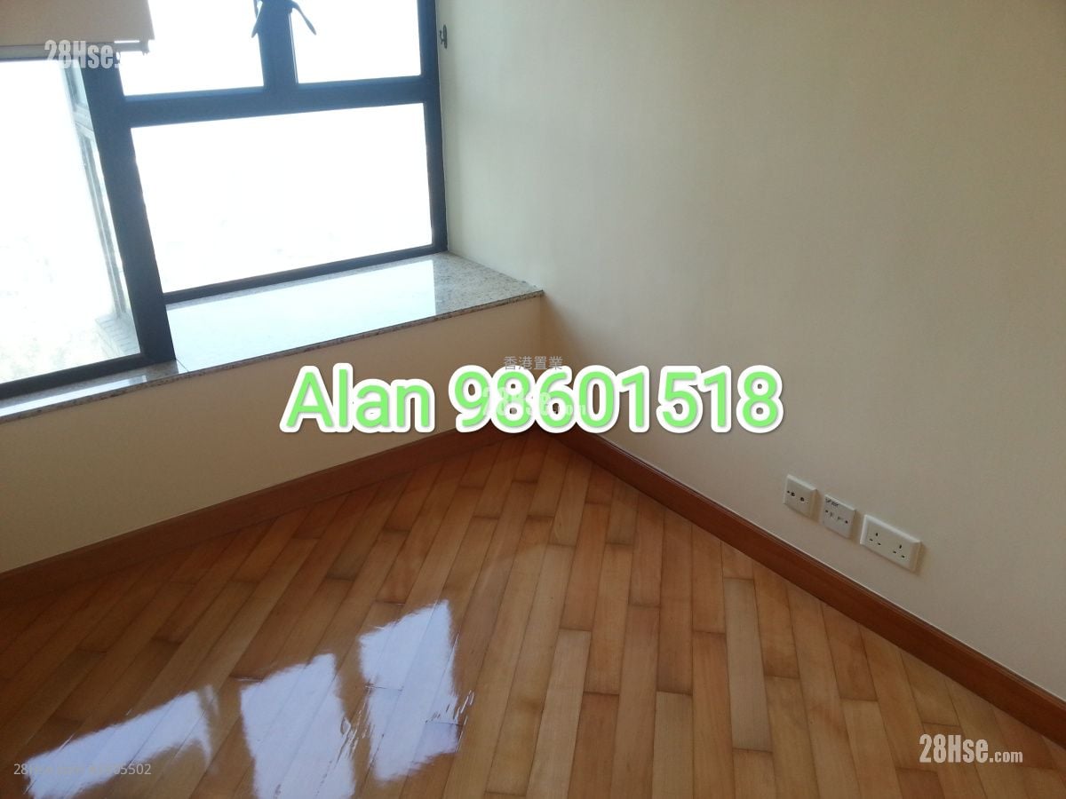 Park Island Sell 3 Bedrooms , 2 Bathrooms 709 ft²