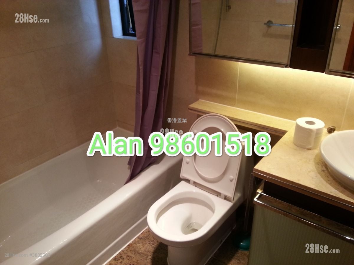 Park Island Sell 3 Bedrooms , 2 Bathrooms 709 ft²