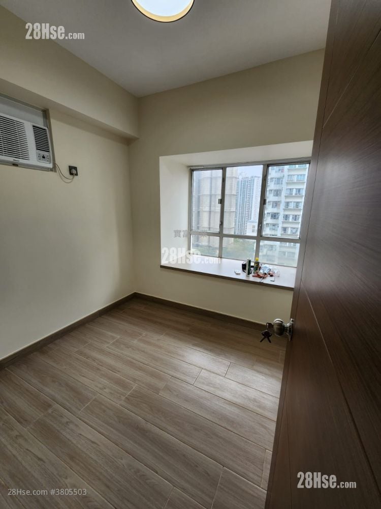 Tai Po Centre Sell 2 Bedrooms , 1 Bathroom 391 ft²