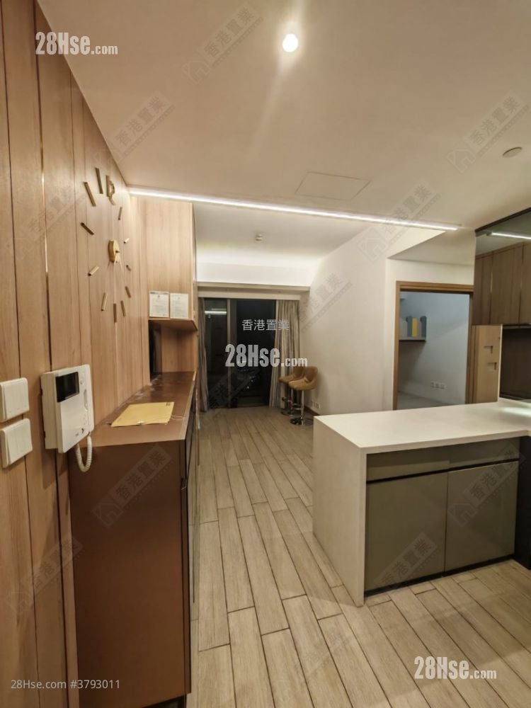 Wings At Seaii Sell 3 Bedrooms , 1 Bathroom 532 ft²