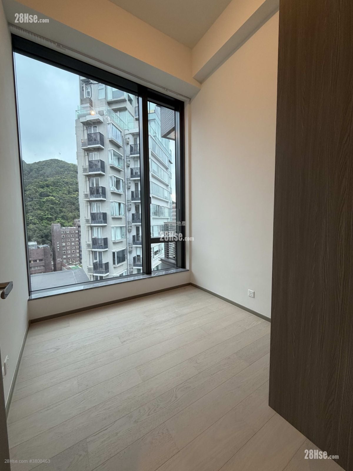 寓成峰 租盘 3 房 , 2 浴室 1,068 平方尺