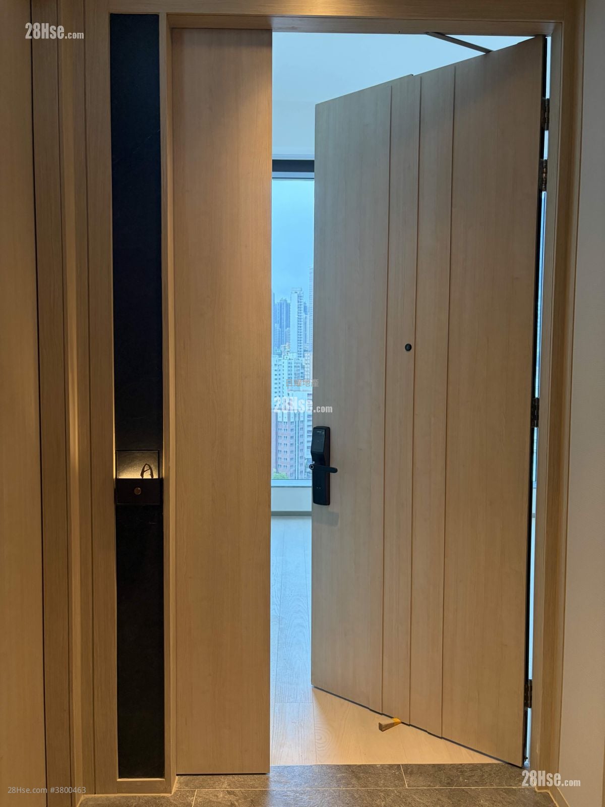 寓成峰 租盘 3 房 , 2 浴室 1,068 平方尺