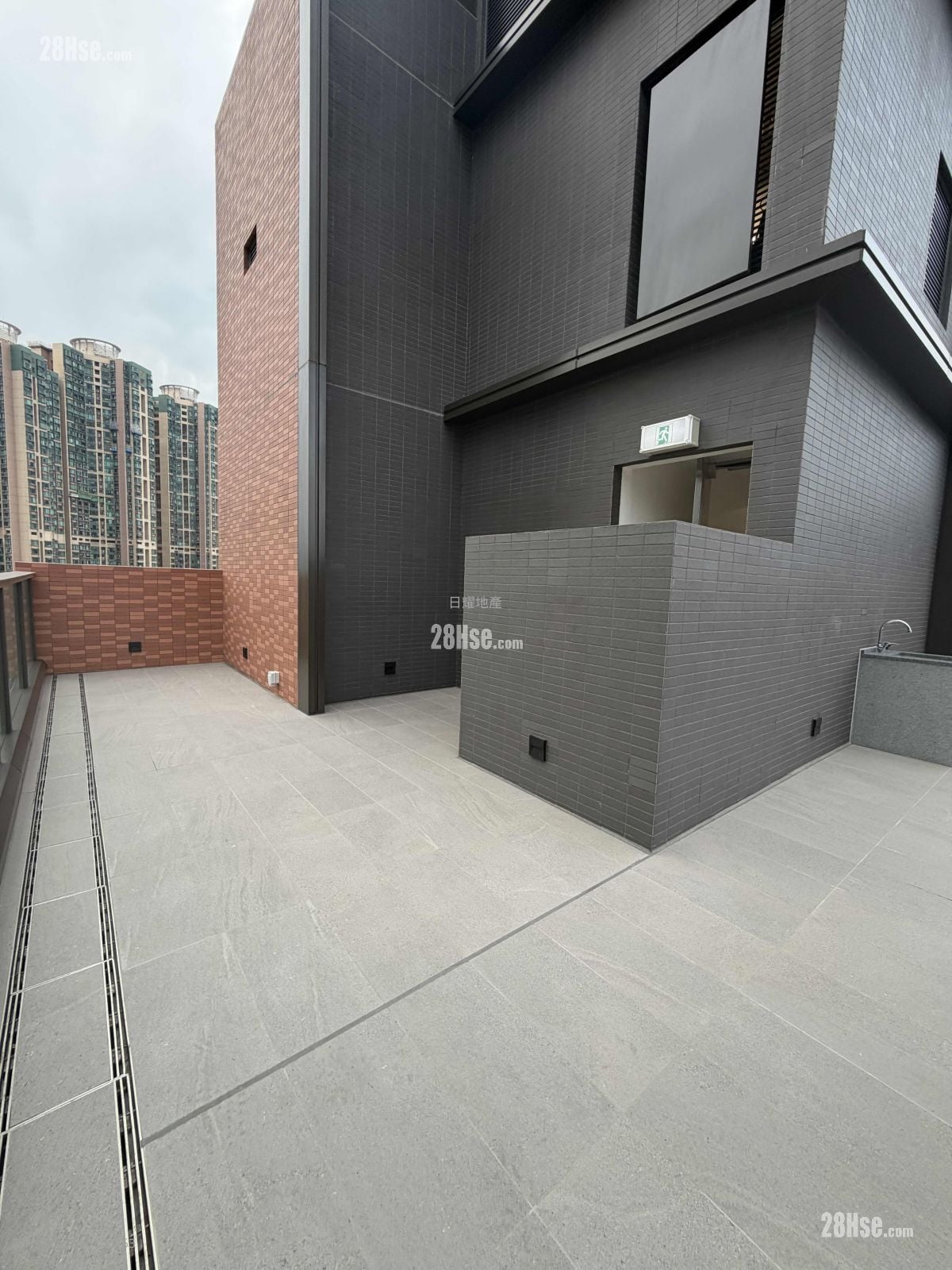 寓成峰 租盘 3 房 , 2 浴室 1,068 平方尺