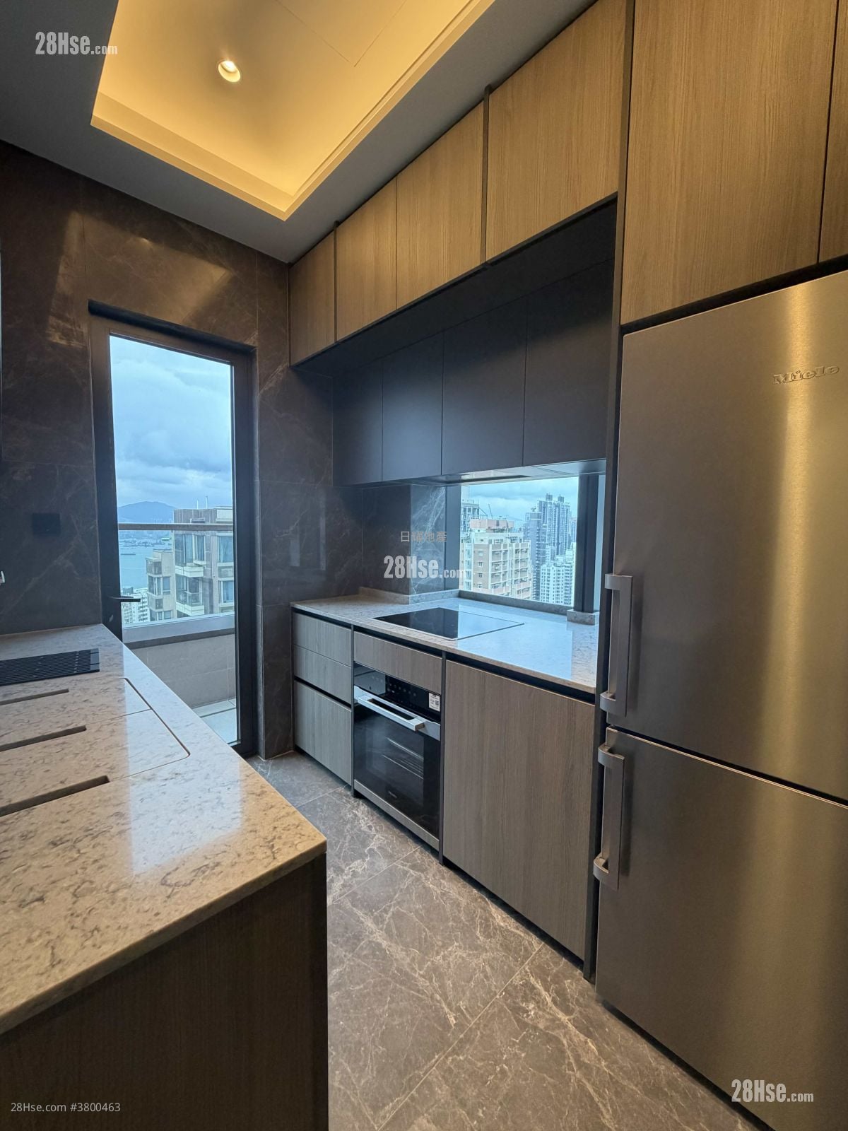 寓成峰 租盘 3 房 , 2 浴室 1,068 平方尺