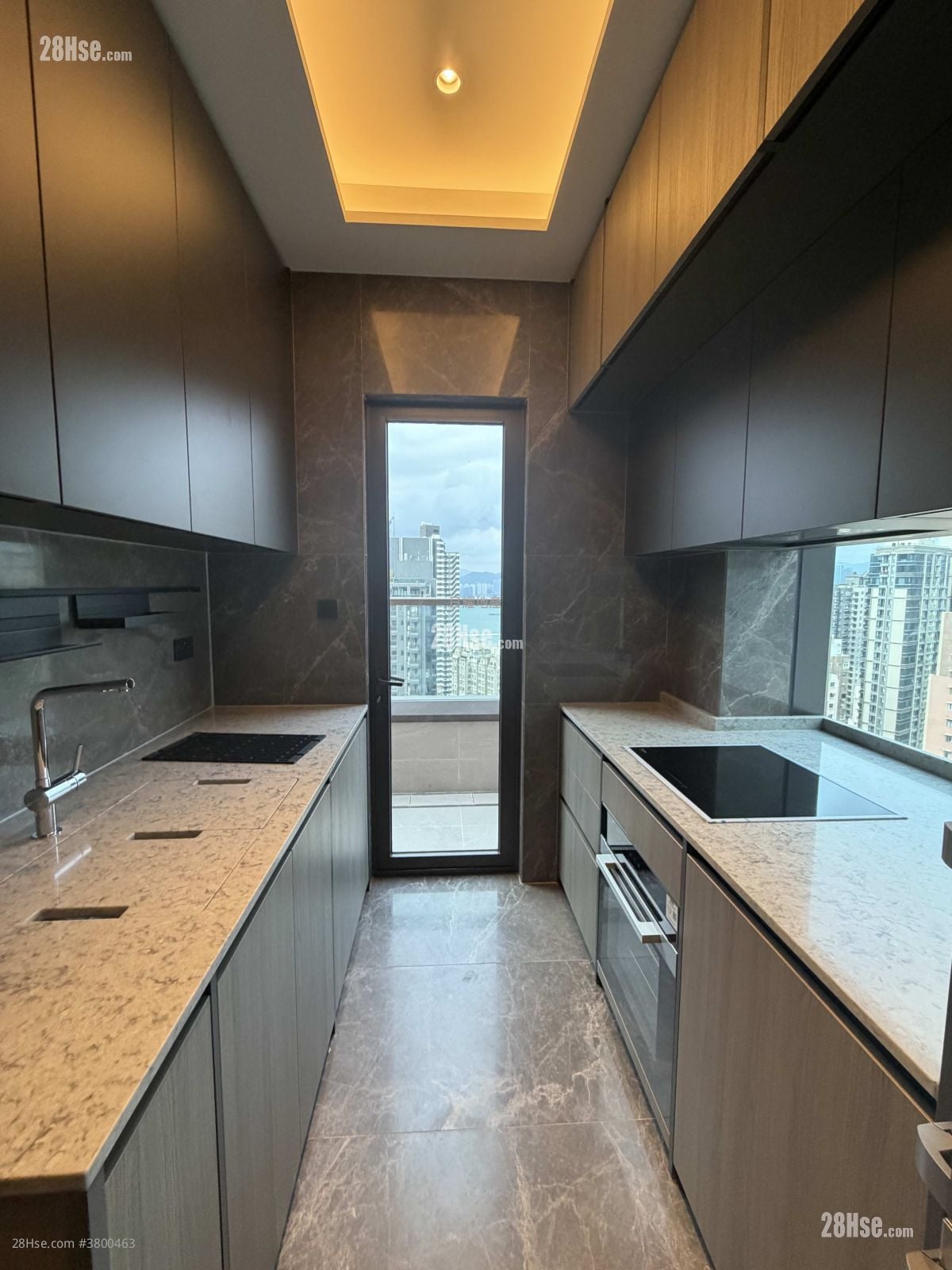 寓成峰 租盘 3 房 , 2 浴室 1,068 平方尺