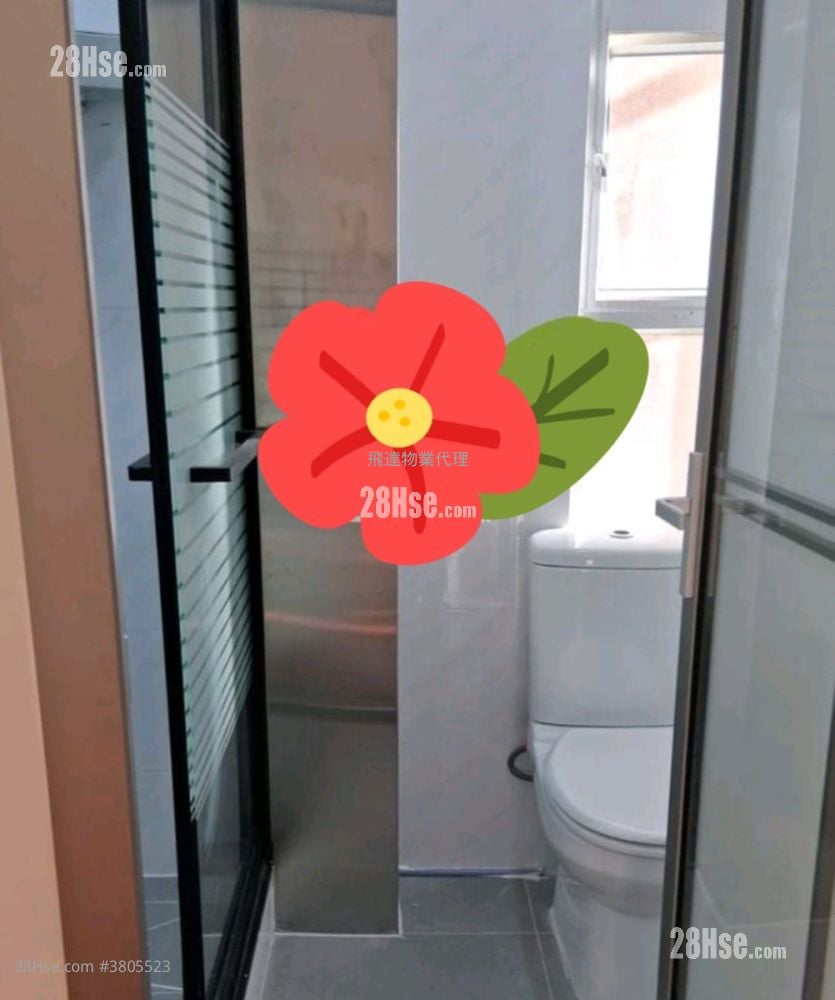 Chong Yip Centre Rental 2 Bedrooms , 1 Bathroom 305 ft²