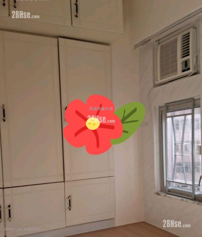 Chong Yip Centre Rental 2 Bedrooms , 1 Bathroom 305 ft²