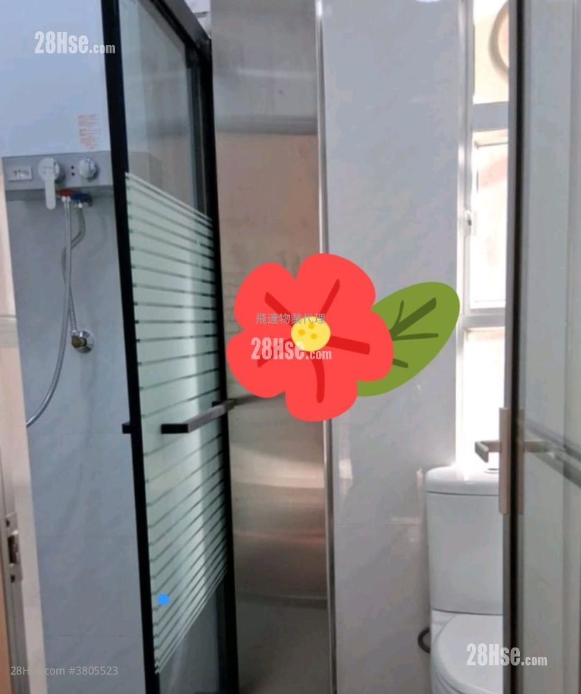 Chong Yip Centre Rental 2 Bedrooms , 1 Bathroom 305 ft²