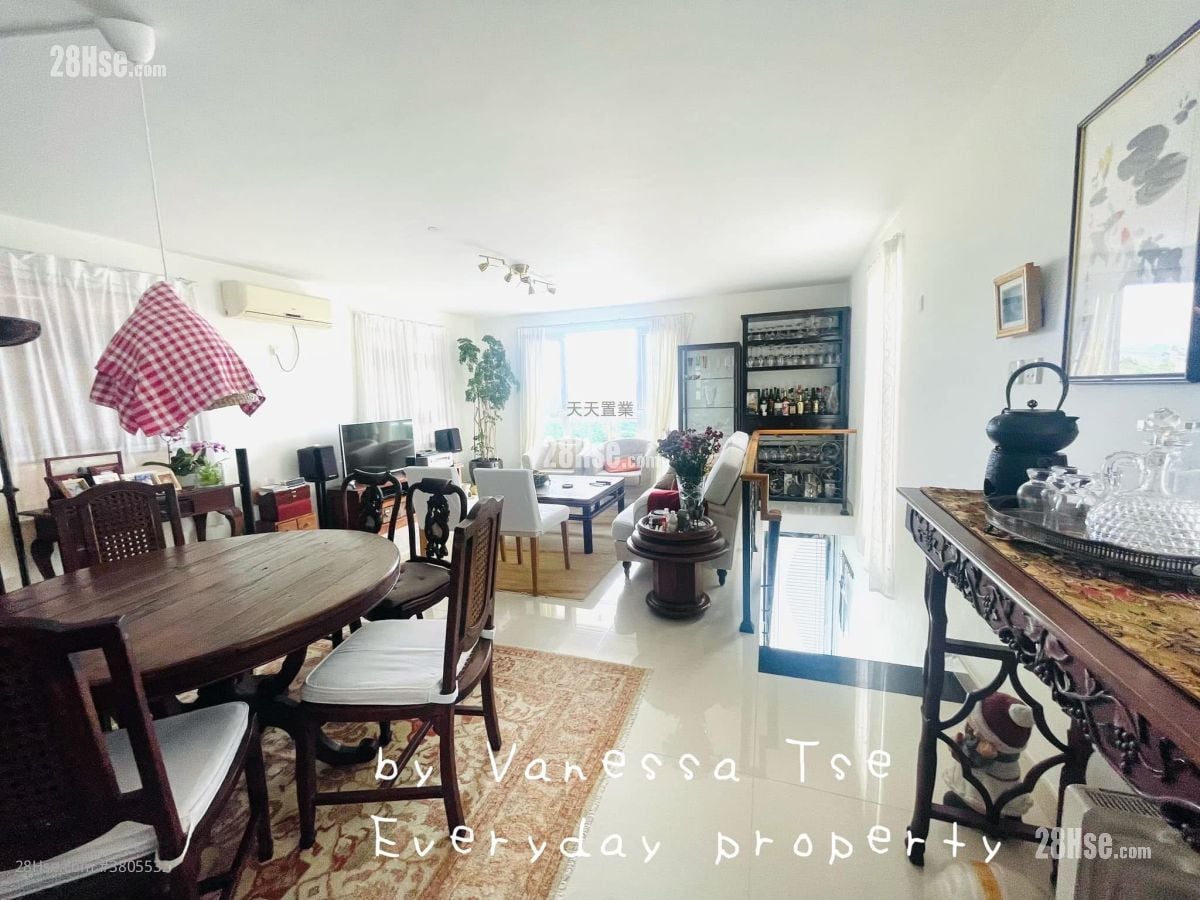 Village House Rental 3 Bedrooms , 3 Bathrooms 1,400 ft²