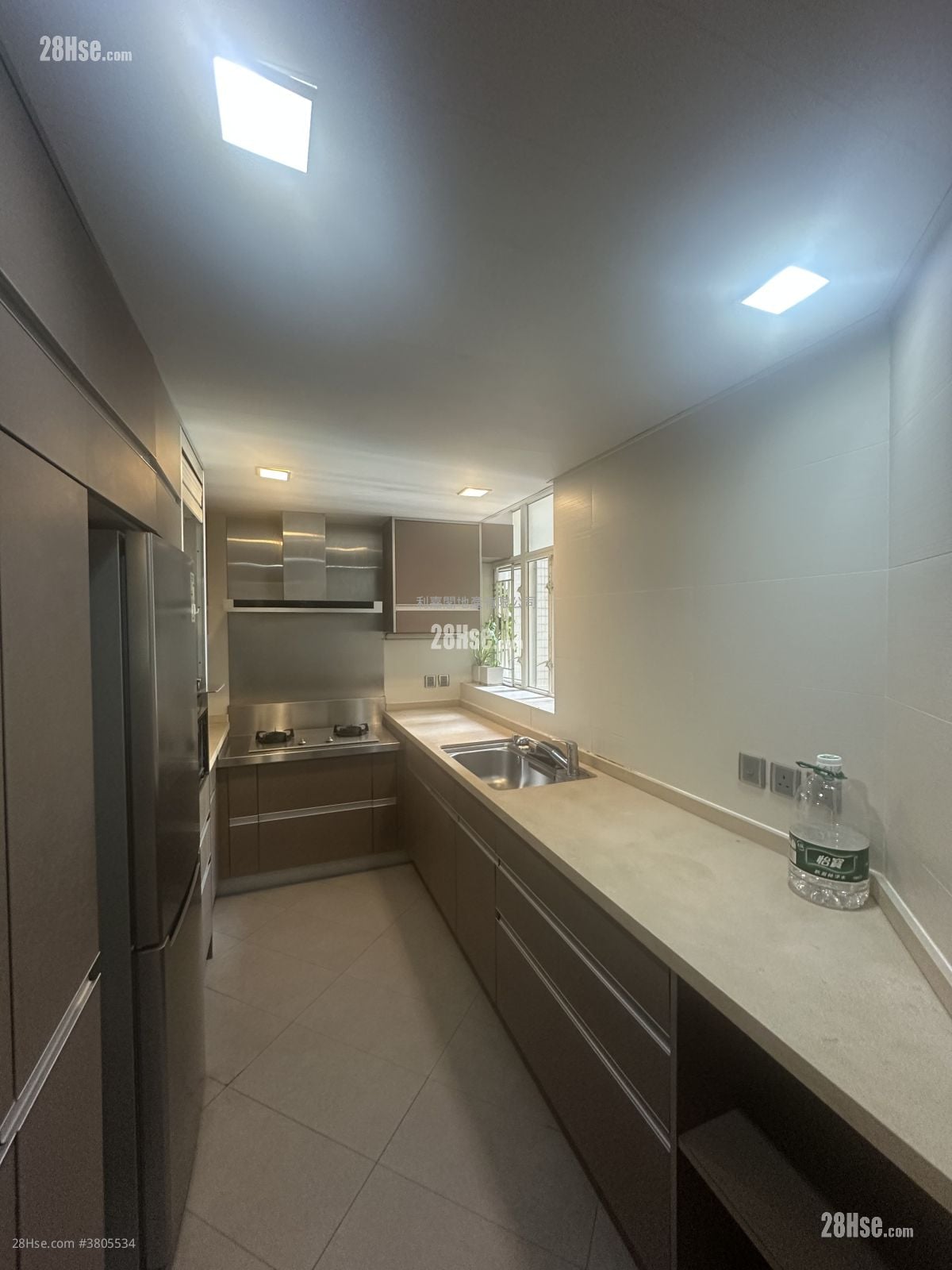 Laguna Verde Sell 5+ Bedrooms 844 ft²