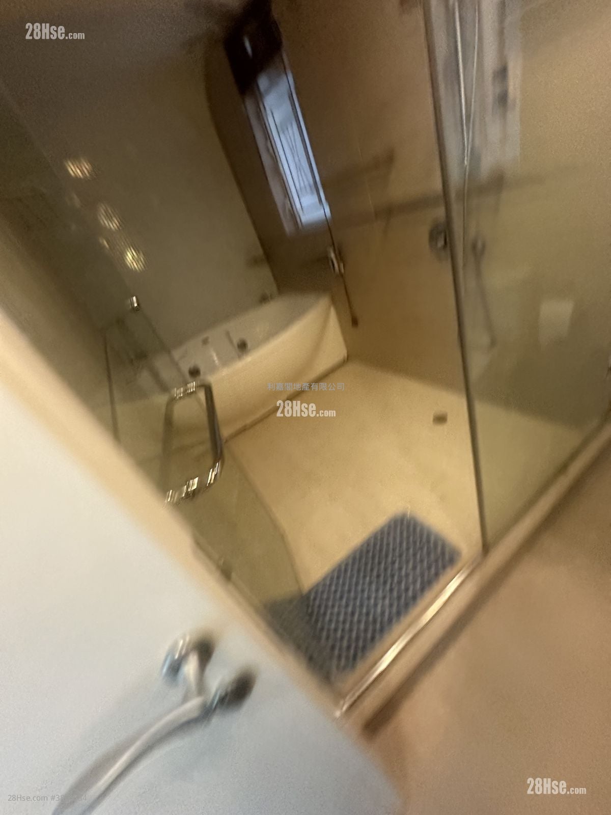 Laguna Verde Sell 5+ Bedrooms 844 ft²