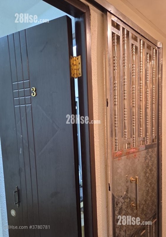 Appartment Rental 1 Bedroom , 1 Bathroom 70 ft²