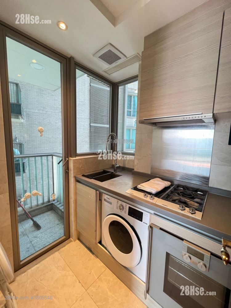 The Coronation Sell 1 Bedroom , 1 Bathroom 496 ft²