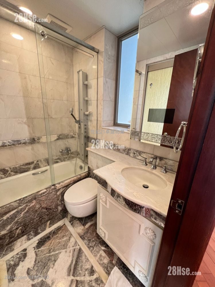 The Coronation Sell 1 Bedroom , 1 Bathroom 496 ft²