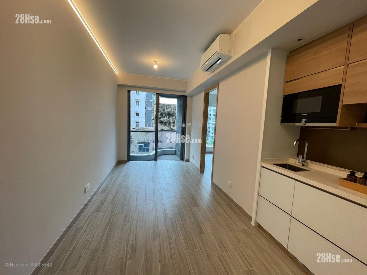 Arbour Sell 1 Bedroom , 2 Bathrooms 378 ft²