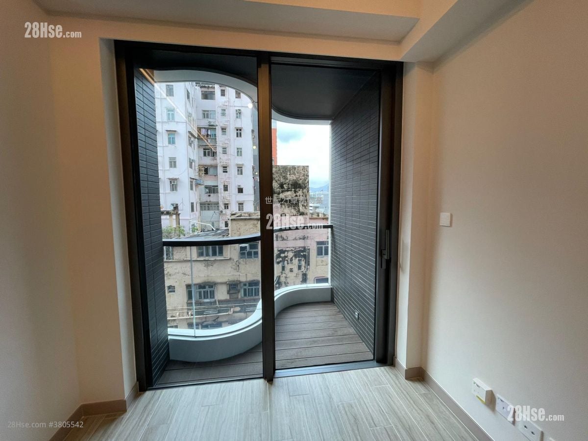 Arbour Sell 1 Bedroom , 2 Bathrooms 378 ft²