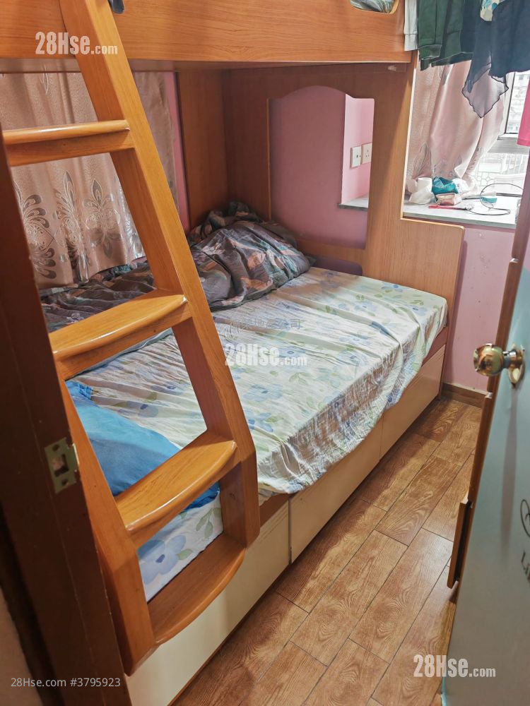 同益大厦 租盘 2 房 , 1 浴室 322 平方尺