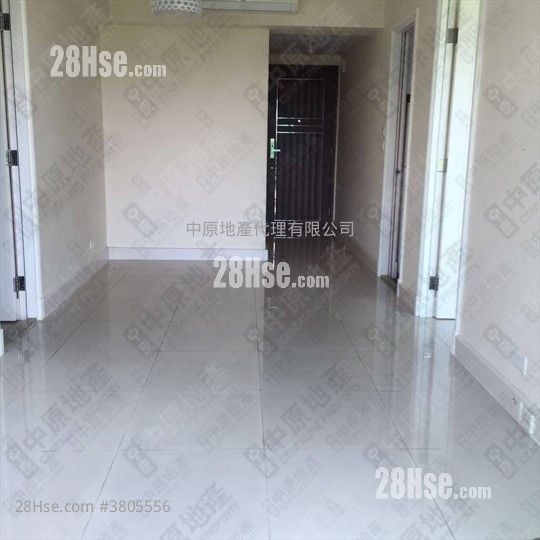 Uptown Sell 2 Bedrooms , 1 Bathroom 526 ft²