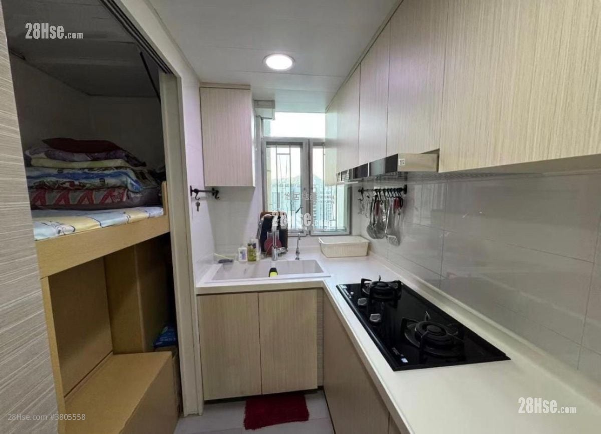 Taikoo Shing Sell 703 ft²