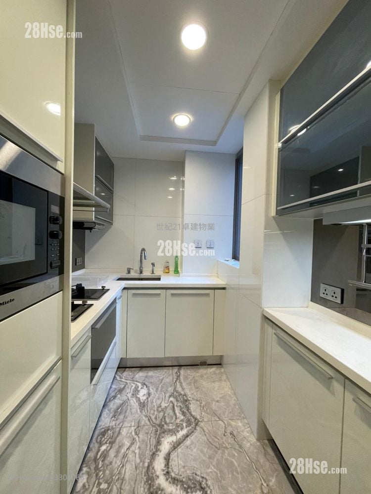 The Cullinan Sell 2 Bedrooms , 2 Bathrooms 640 ft²