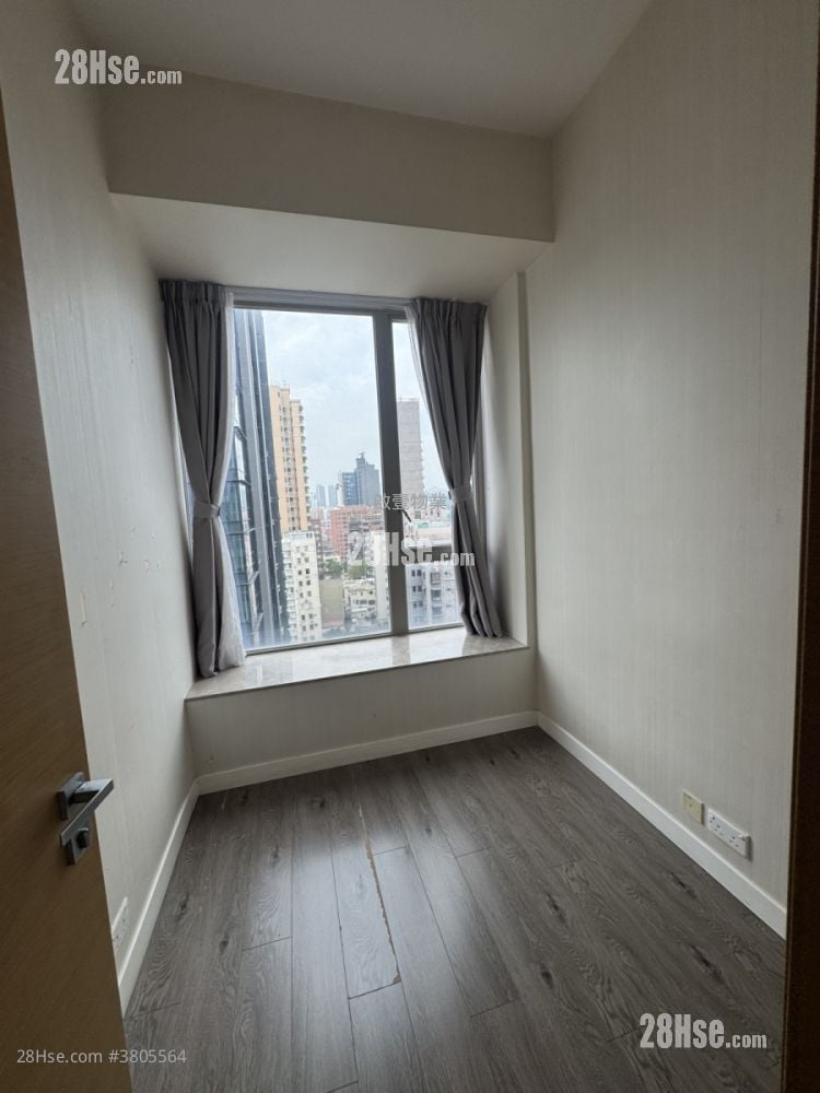 傲名 租盤 4 房 , 2 浴室 875 平方呎