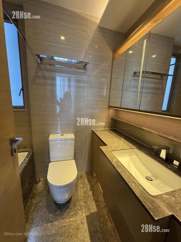 傲名 租盤 4 房 , 2 浴室 875 平方呎