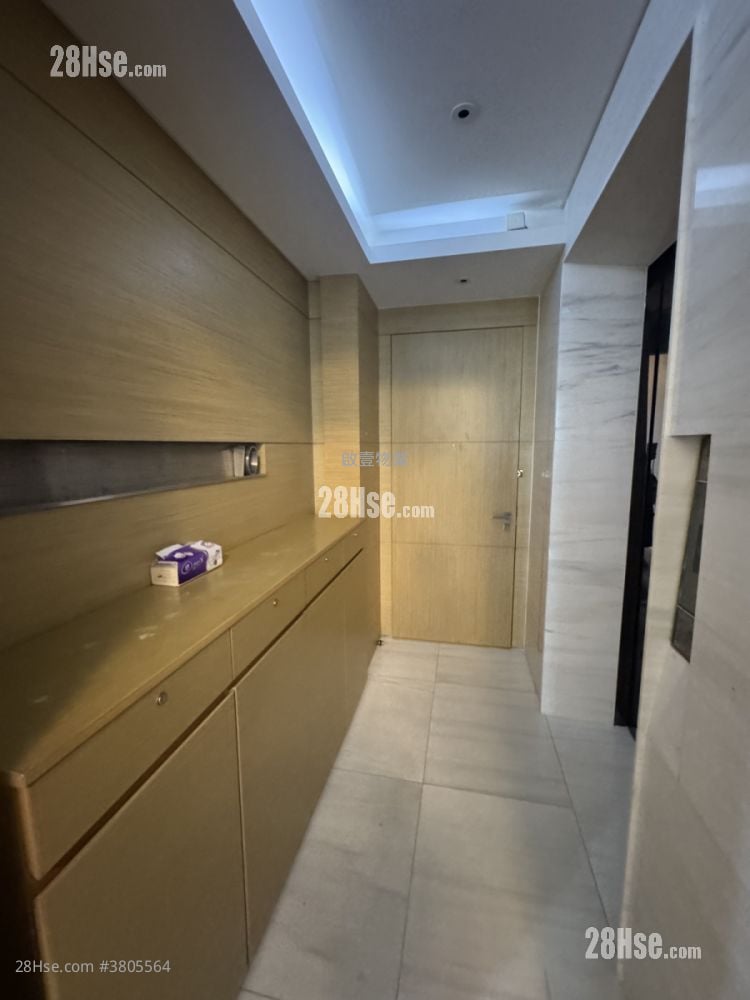 傲名 租盤 4 房 , 2 浴室 875 平方呎