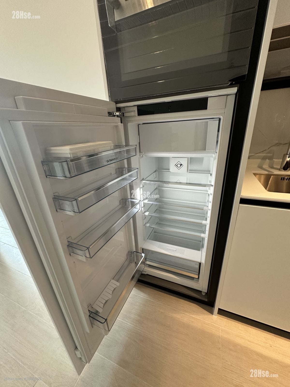 朗誉 租盘 开放式间隔 246 平方尺