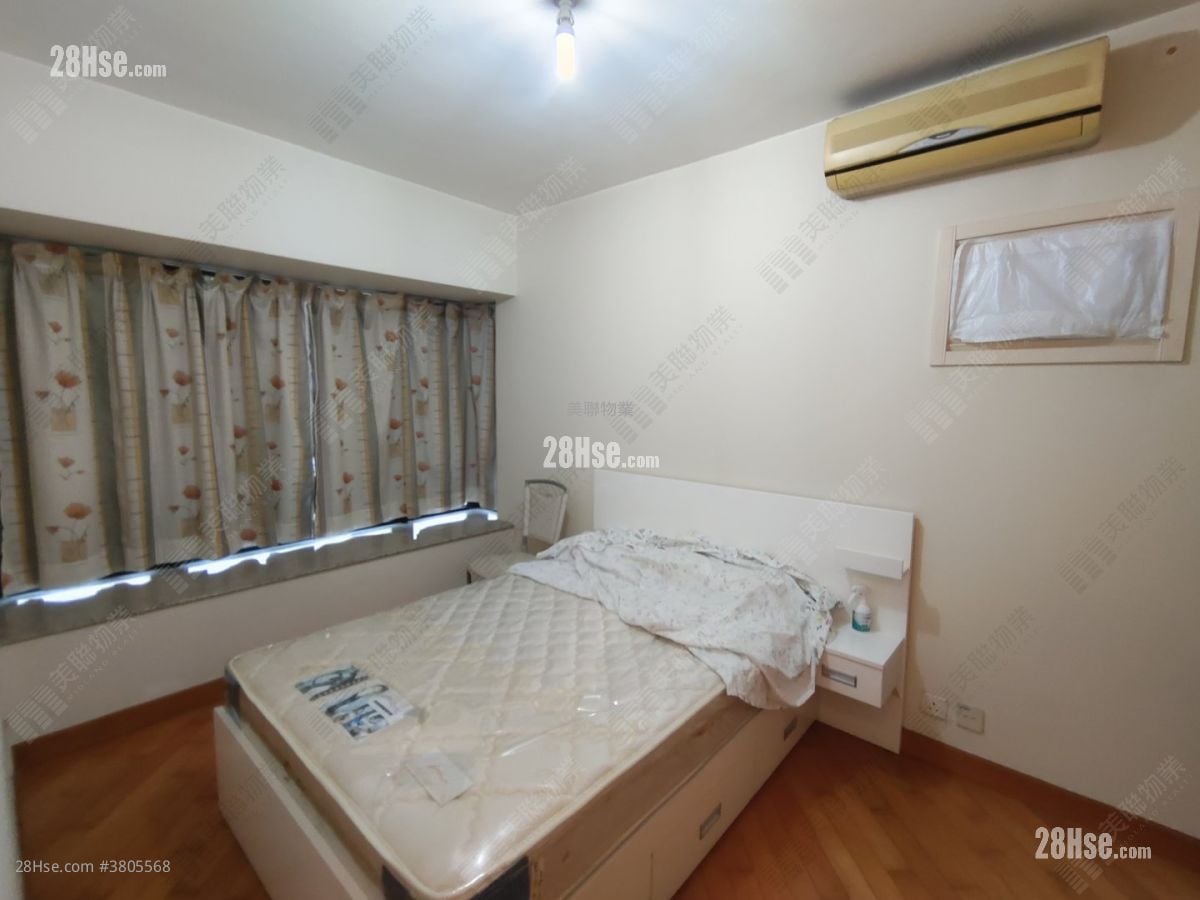 Park Island Sell 3 Bedrooms , 3 Bathrooms 837 ft²