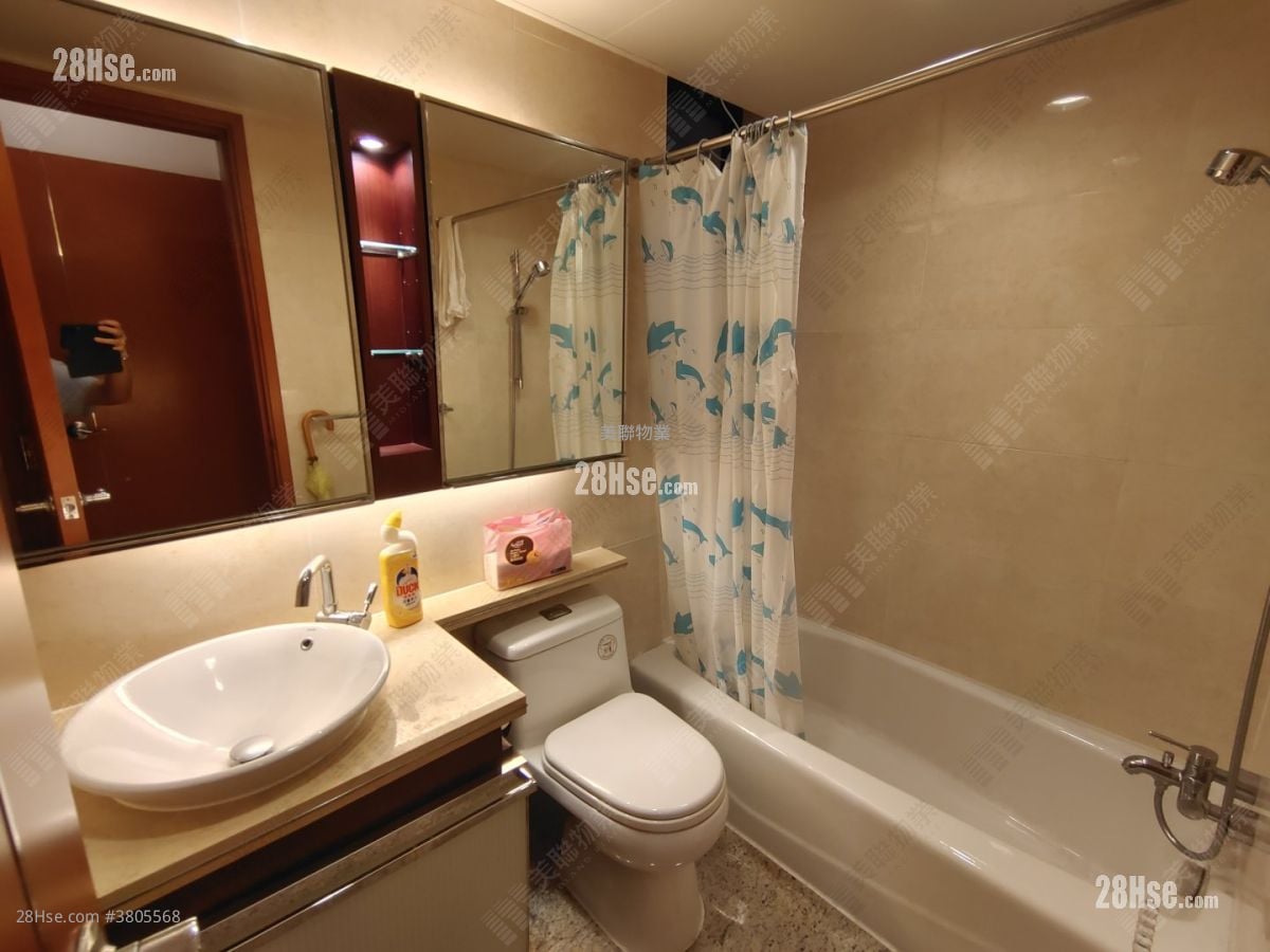 Park Island Sell 3 Bedrooms , 3 Bathrooms 837 ft²