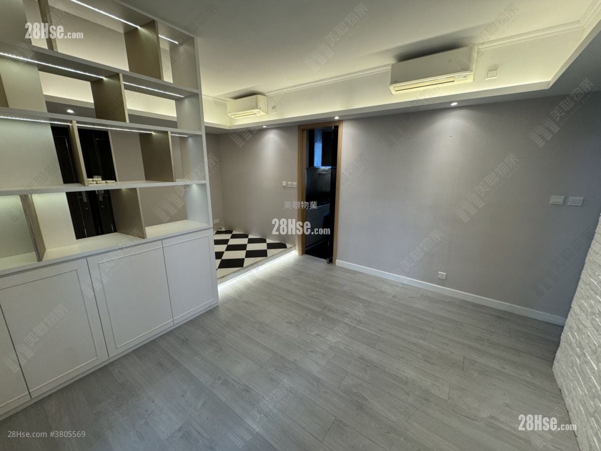 Ocean Pride Sell 3 Bedrooms , 2 Bathrooms 773 ft²