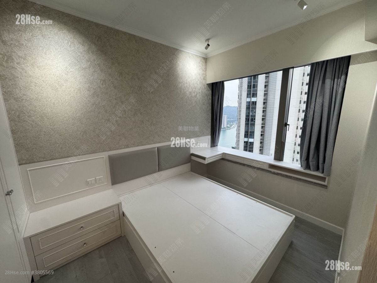 Ocean Pride Sell 3 Bedrooms , 2 Bathrooms 773 ft²