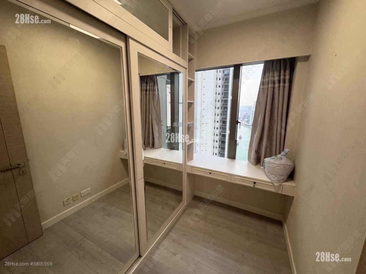 Ocean Pride Sell 3 Bedrooms , 2 Bathrooms 773 ft²