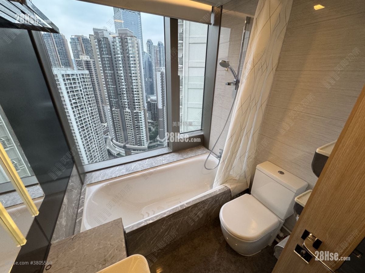 Ocean Pride Sell 3 Bedrooms , 2 Bathrooms 773 ft²