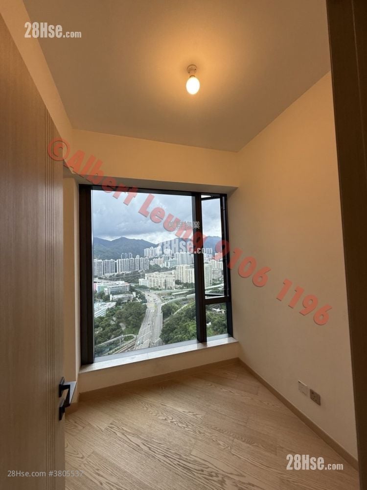 The Arles Sell 2 Bedrooms , 1 Bathroom 492 ft²